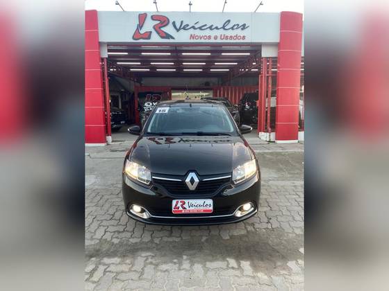 RENAULT LOGAN 1.6 DYNAMIQUE 8V FLEX 4P MANUAL RENAULT LOGAN 1.6 DYNAMIQUE 8V FLEX 4P MANUAL